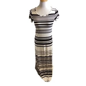 XXI Striped Maxi Dress Black White Short Sleeve Cutout Back Casual Size S